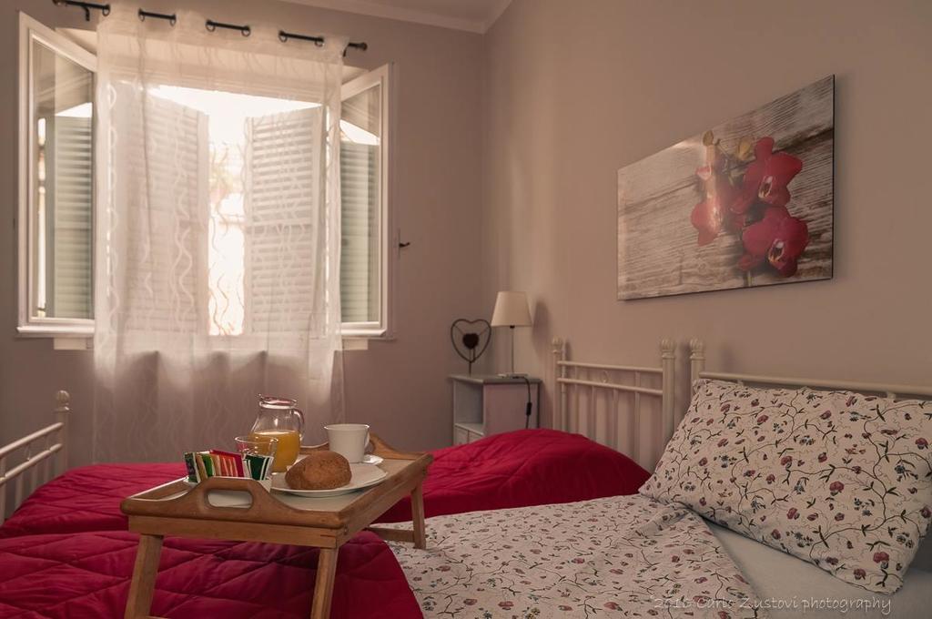 Bed & Breakfast Belfiore Lonato Exteriör bild