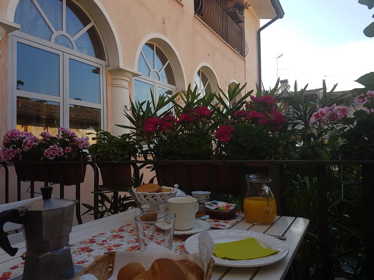 Bed & Breakfast Belfiore Lonato Exteriör bild